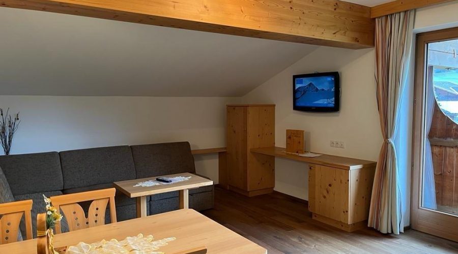 Wohnzimmer 6